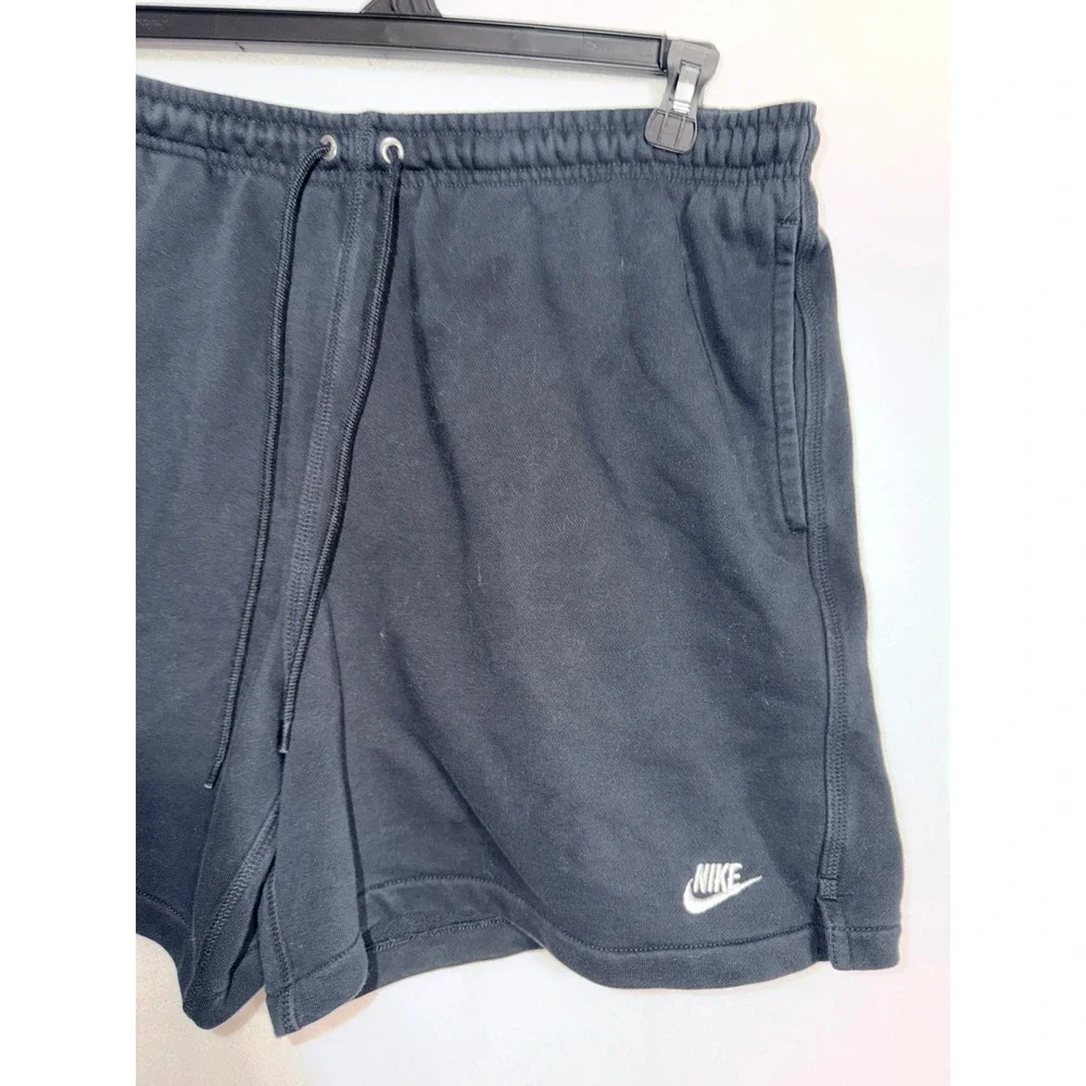 Nike Mens Club Fleece Shorts Black Embroidered Logo AR2375-010 L